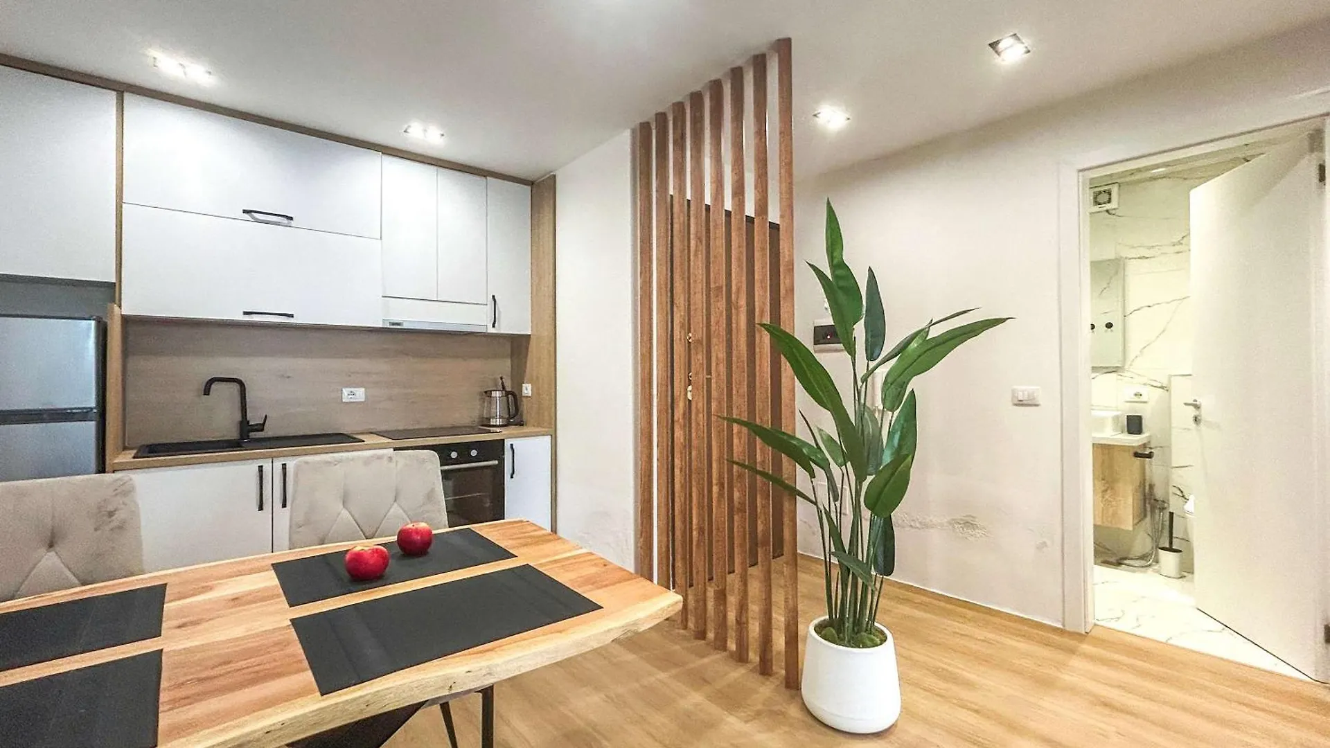 Apartmán Azure Heights 1108 Golem